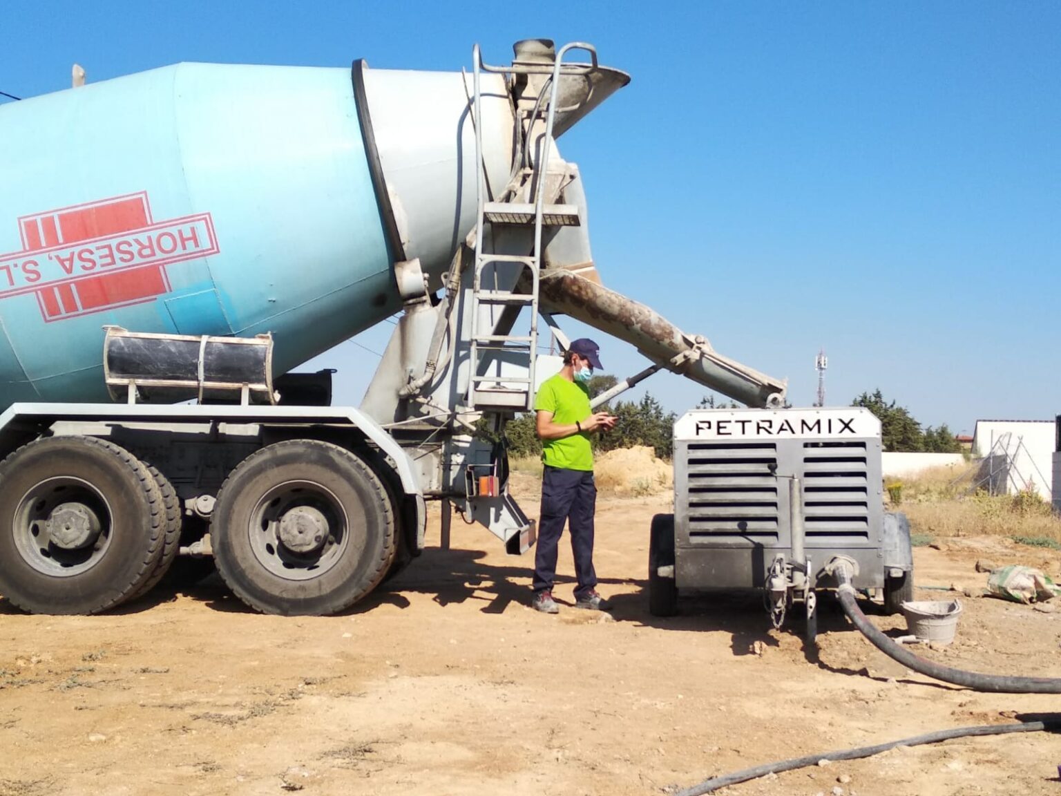 La mejor Venta y Alquiler de Máquinas para Proyección de Fibras